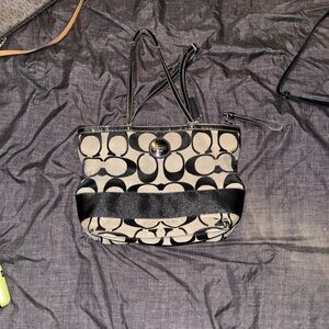 Coach Black and Cream Shoulder Bag